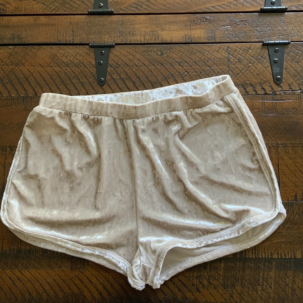 Velvet shorts
